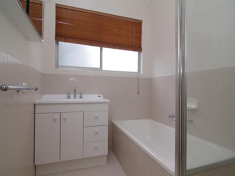 13 Ebor Crescent, Aberfoyle Park SA 5159