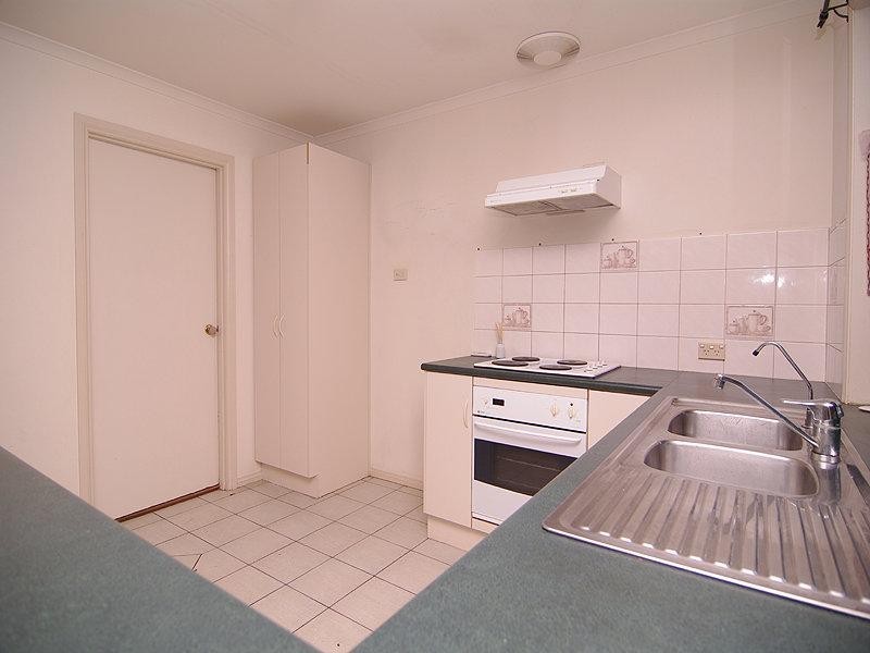 4 Yalpara Street, Eden Hills SA 5050