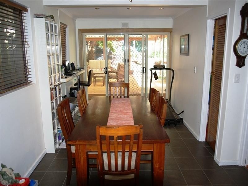 6 Trinidad Way, Happy Valley SA 5159