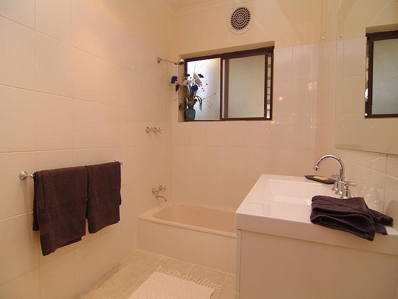 37 Lamington Avenue, Seacliff Park SA 5049
