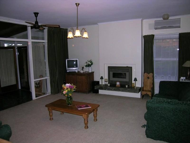 44 Ridgehaven Drive, Bellevue Heights SA 5050