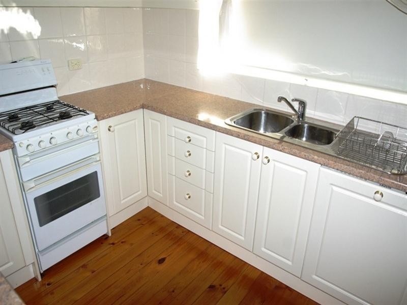 4/4 Balmoral Avenue, North Brighton SA 5048