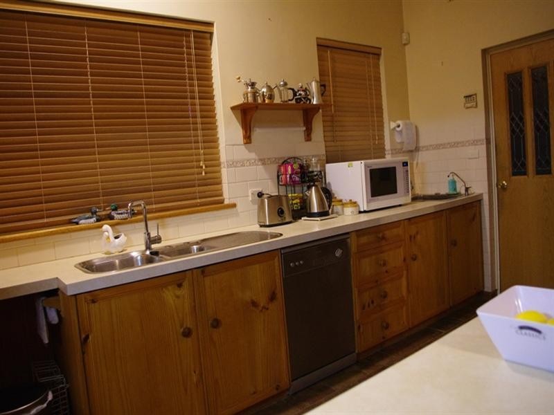 1 Gannet Avenue, Glenalta SA 5052