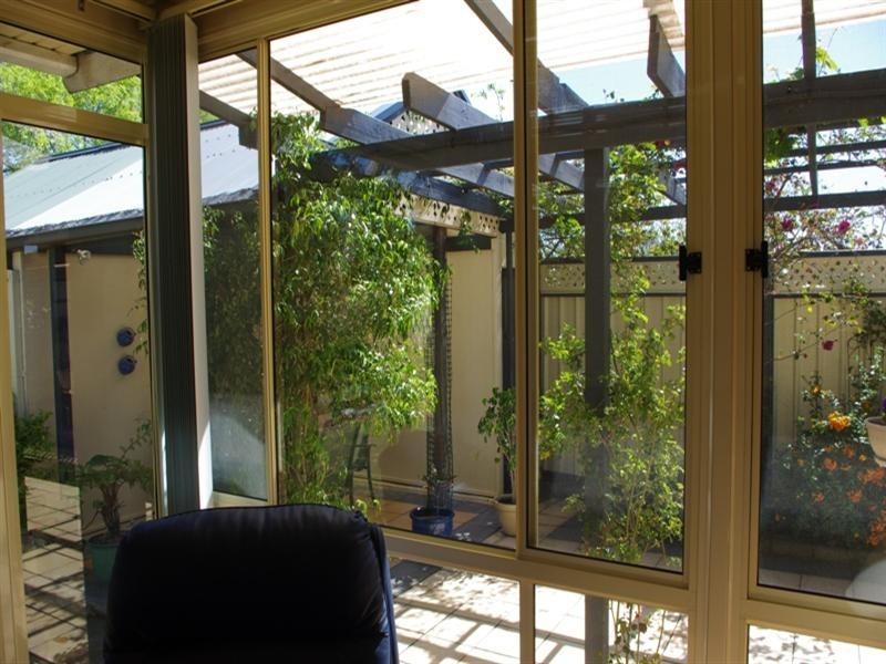 11 Euro Avenue, Eden Hills SA 5050