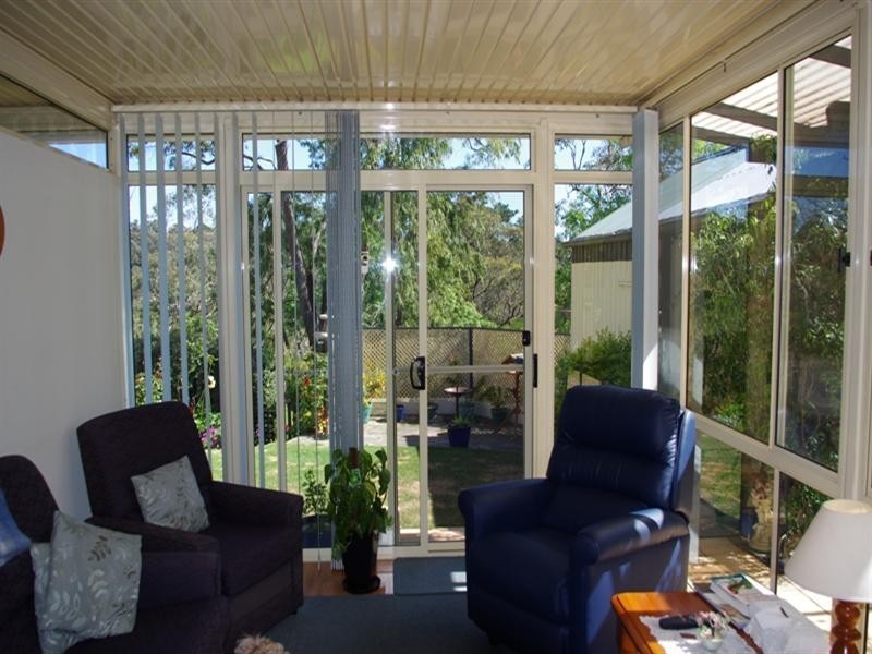 11 Euro Avenue, Eden Hills SA 5050