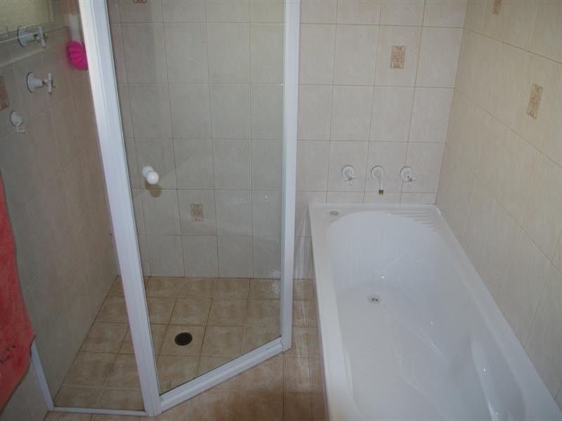 11 Euro Avenue, Eden Hills SA 5050