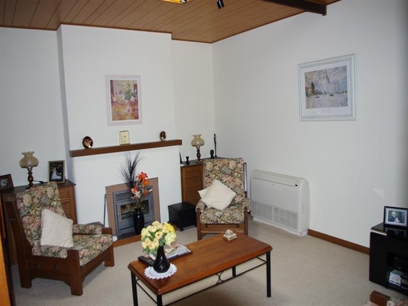 11 Euro Avenue, Eden Hills SA 5050