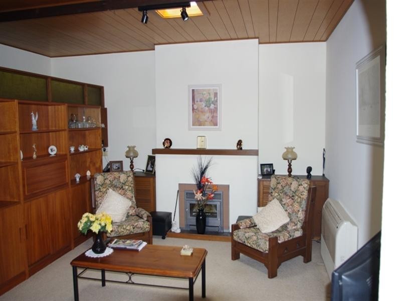 11 Euro Avenue, Eden Hills SA 5050