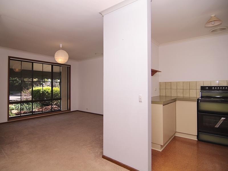 5 Newport Crescent, Aberfoyle Park SA 5159