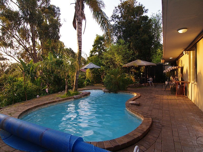 4 St Georges Terrace, Bellevue Heights SA 5050