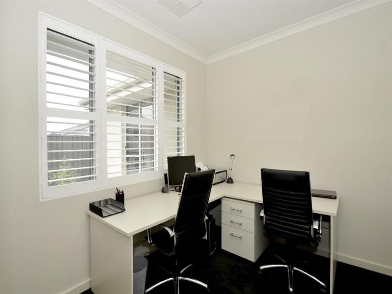 32 Brookman Crescent, Craigburn Farm SA 5051