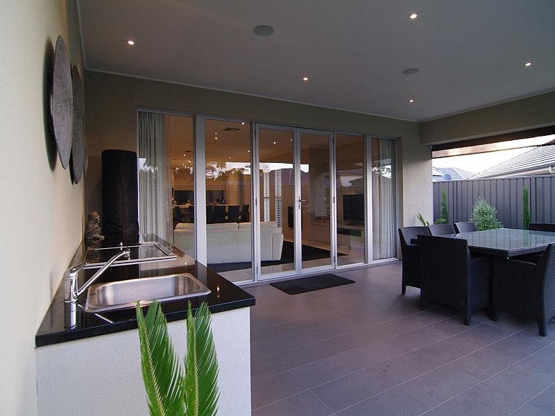 32 Brookman Crescent, Craigburn Farm SA 5051