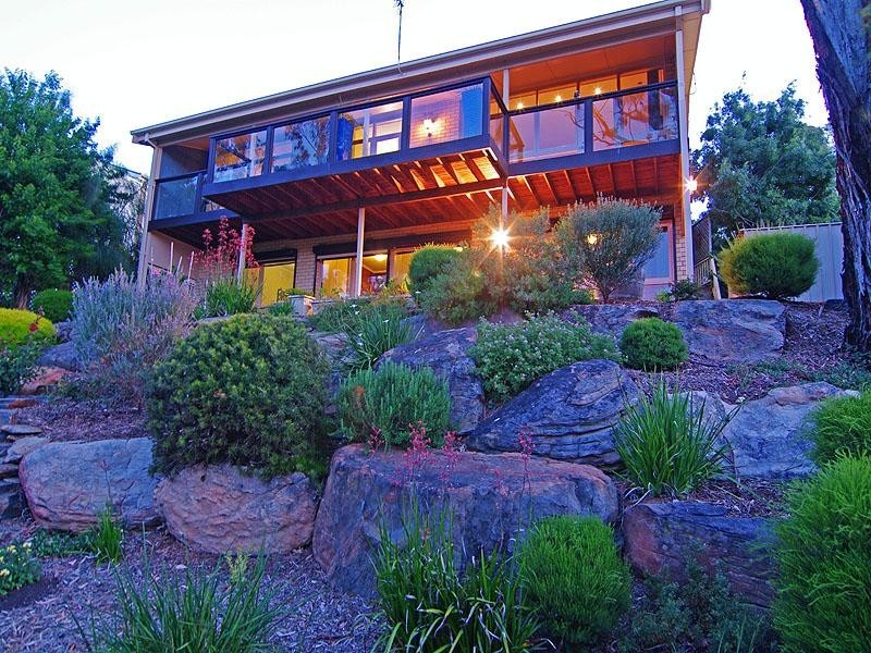 3 Depindo Drive, Eden Hills SA 5050