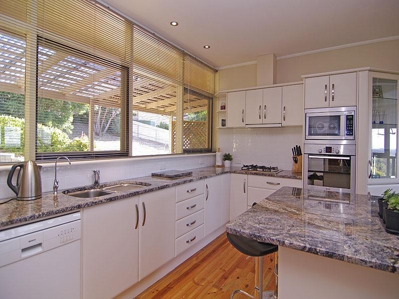 3 Depindo Drive, Eden Hills SA 5050