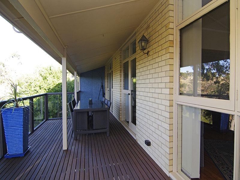 3 Depindo Drive, Eden Hills SA 5050