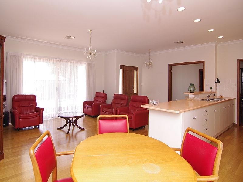 58 Price Avenue, Lower Mitcham SA 5062