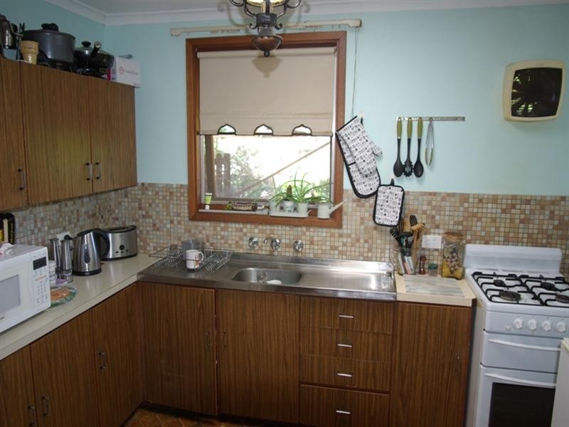 8 Lambert Street, Morphett Vale SA 5162