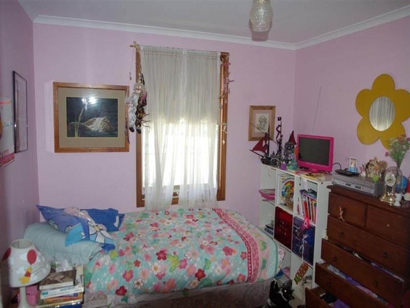 8 Lambert Street, Morphett Vale SA 5162