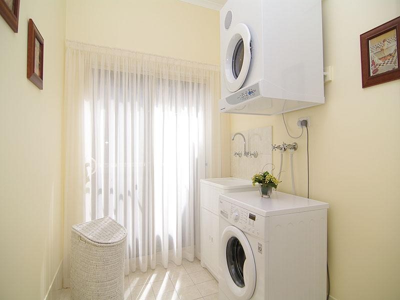 2 Magarey Road, Coromandel Valley SA 5051