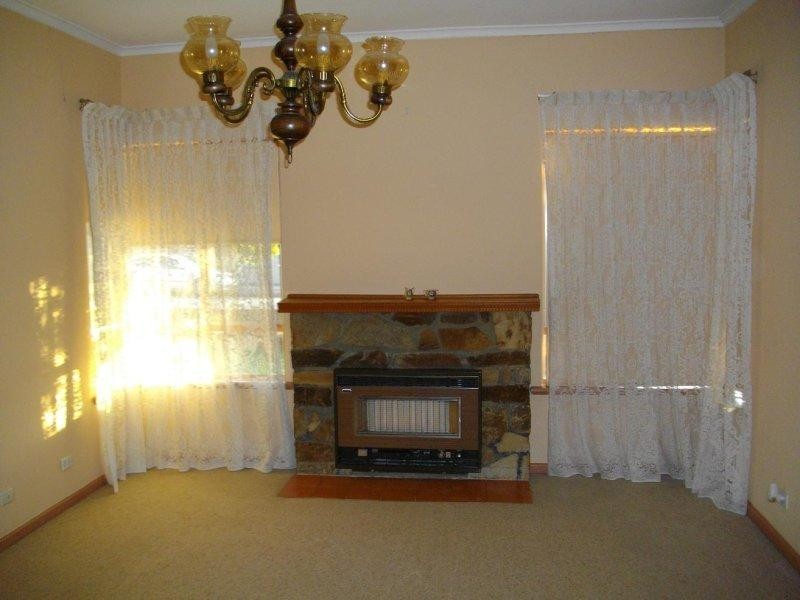 35 York Avenue, Clovelly Park SA 5042