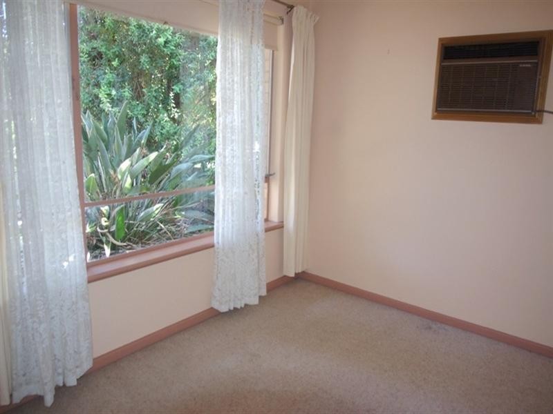 35 York Avenue, Clovelly Park SA 5042