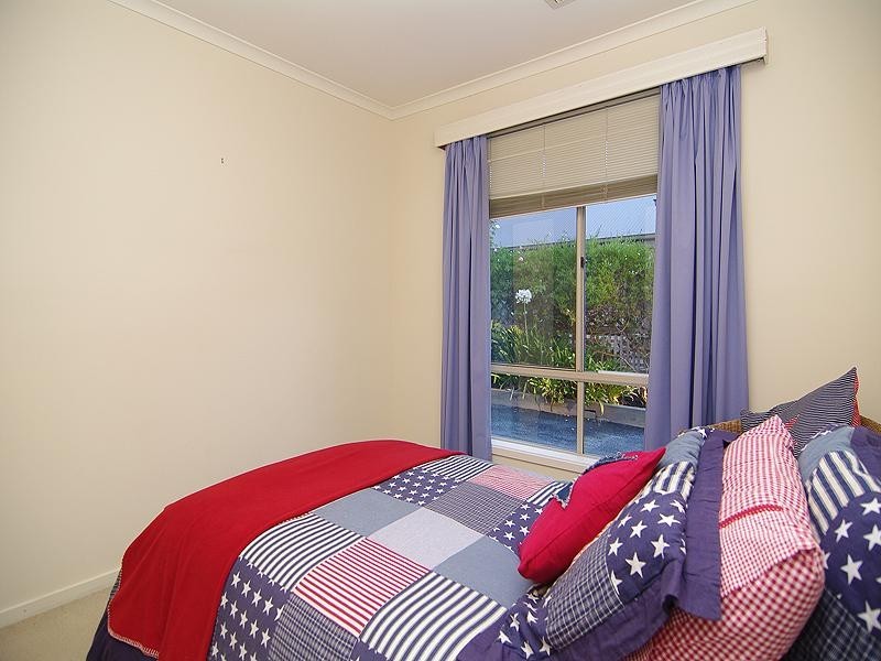 6 Parham Road, Eden Hills SA 5050