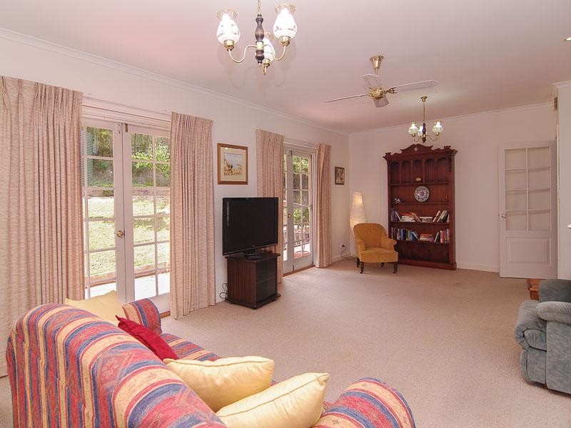 8 Hollywood Way, Glenalta SA 5052