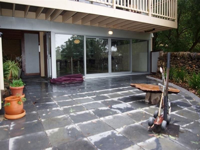 12 Winding Way, Belair SA 5052