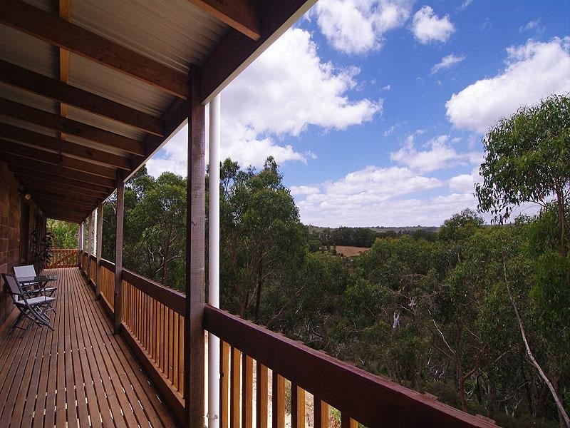 105 Vicks Road, Cherry Gardens SA 5157