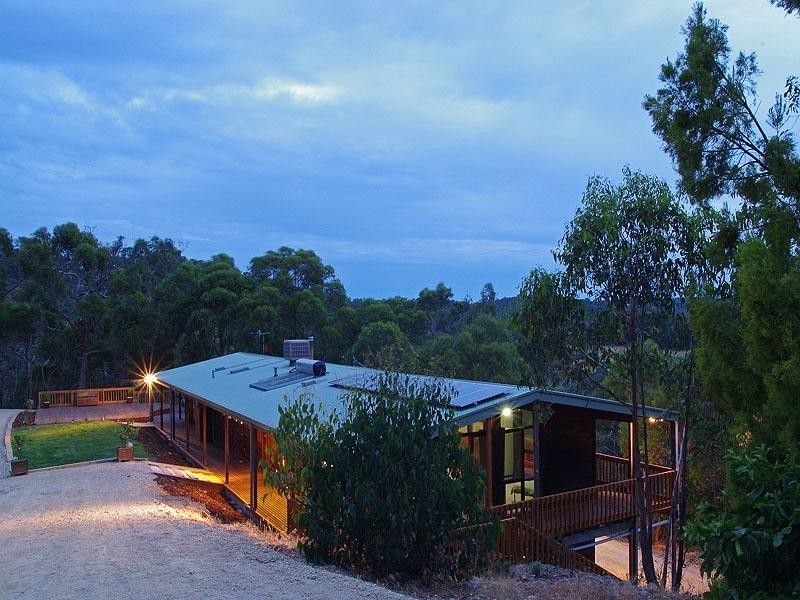 105 Vicks Road, Cherry Gardens SA 5157