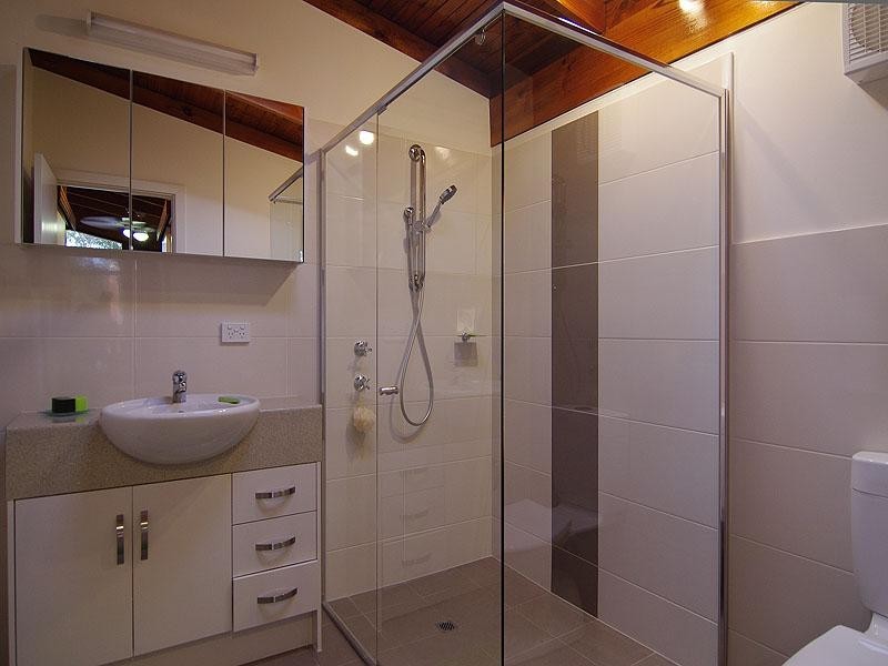 105 Vicks Road, Cherry Gardens SA 5157