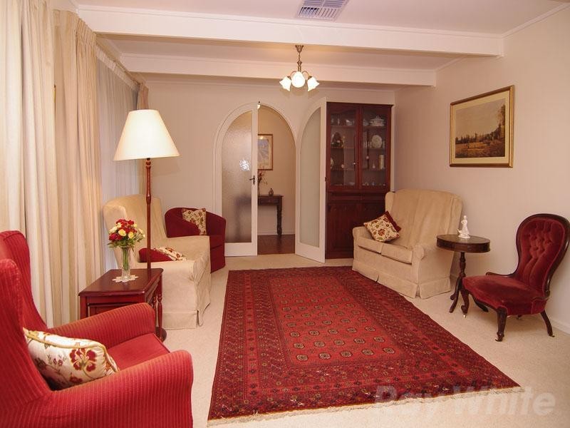 3 Sandow Crescent, Coromandel Valley SA 5051