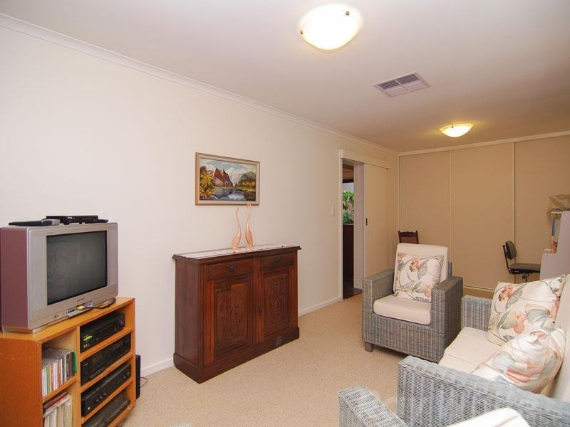 3 Sandow Crescent, Coromandel Valley SA 5051