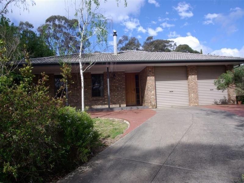 15 Lindsay Terrace, Belair SA 5052
