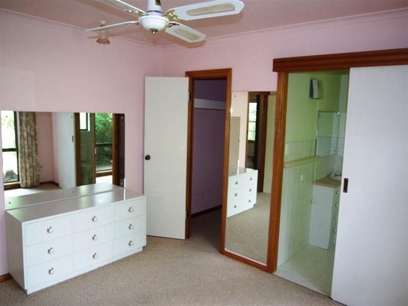 15 Lindsay Terrace, Belair SA 5052