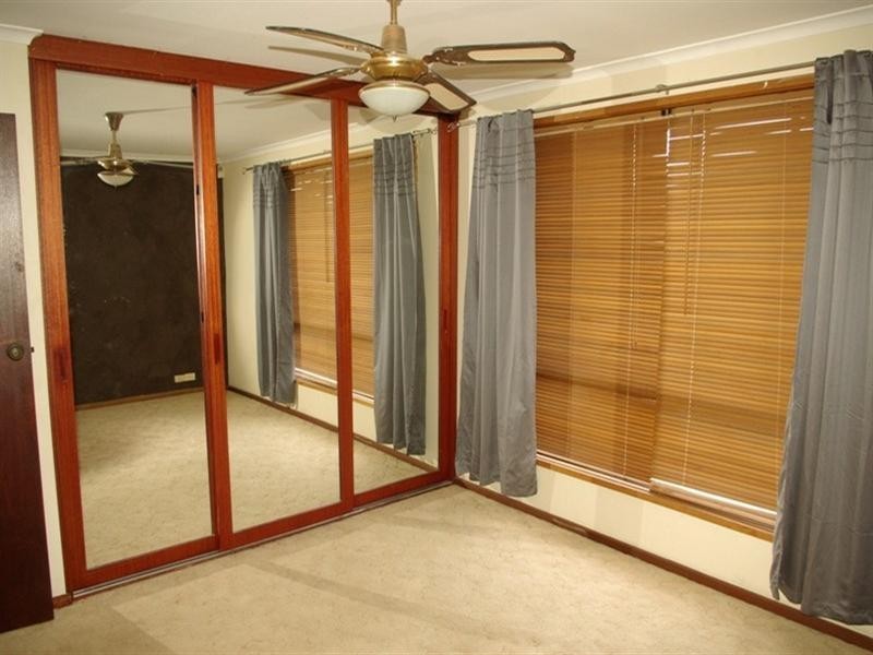 11 Simon Court, Aberfoyle Park SA 5159