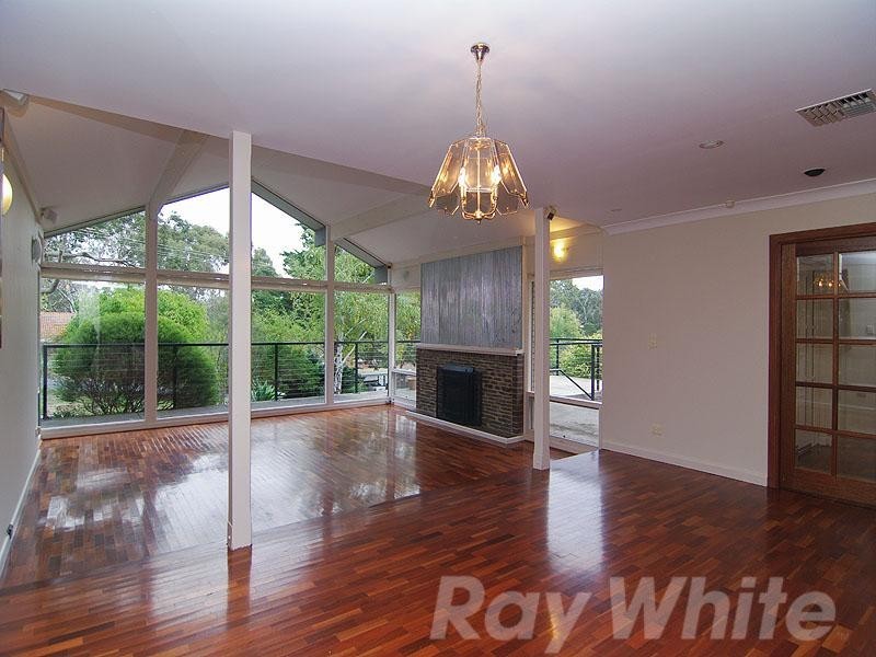 33 Monalta Drive, Belair SA 5052