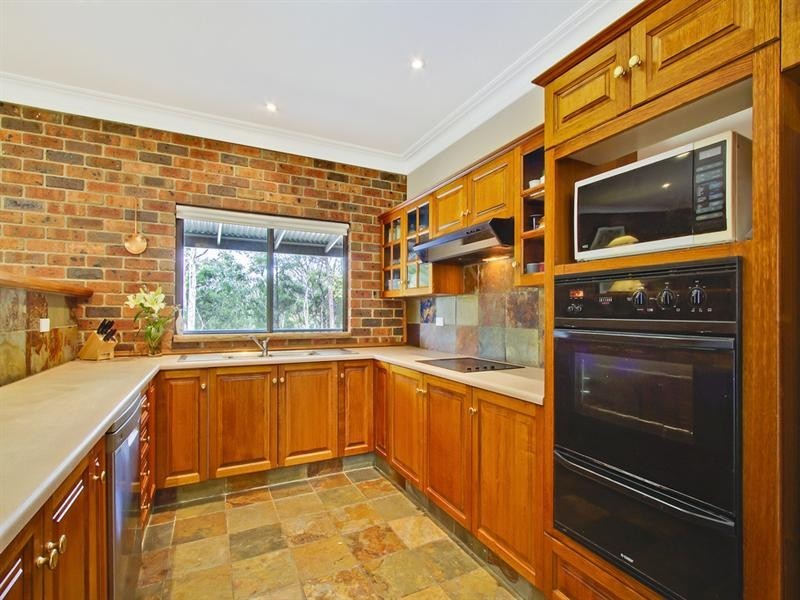 302 Cedar Ridge Road, Kurrajong NSW 2758