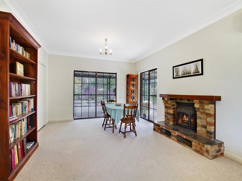 302 Cedar Ridge Road, Kurrajong NSW 2758
