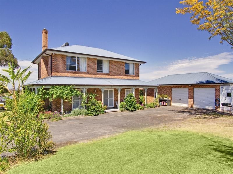 10 Uralla Road, Kurrajong NSW 2758