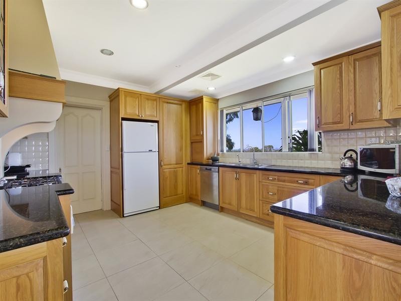 10 Uralla Road, Kurrajong NSW 2758