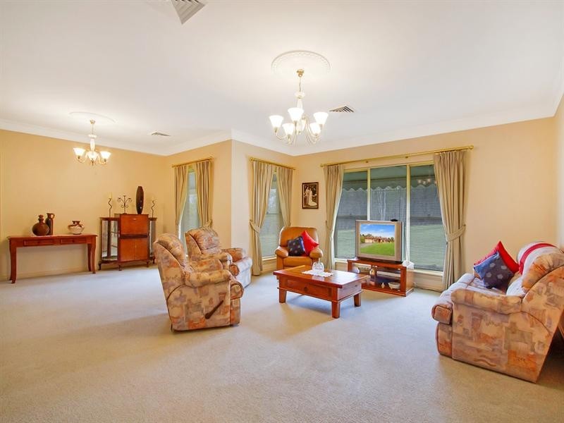 364 Spinks Road, Glossodia NSW 2756