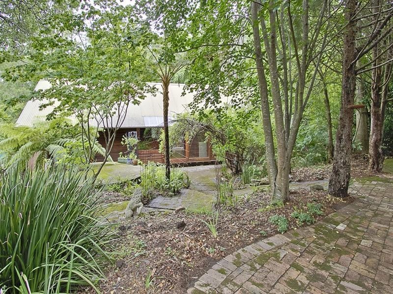 11 Don Street, Kurrajong Heights NSW 2758