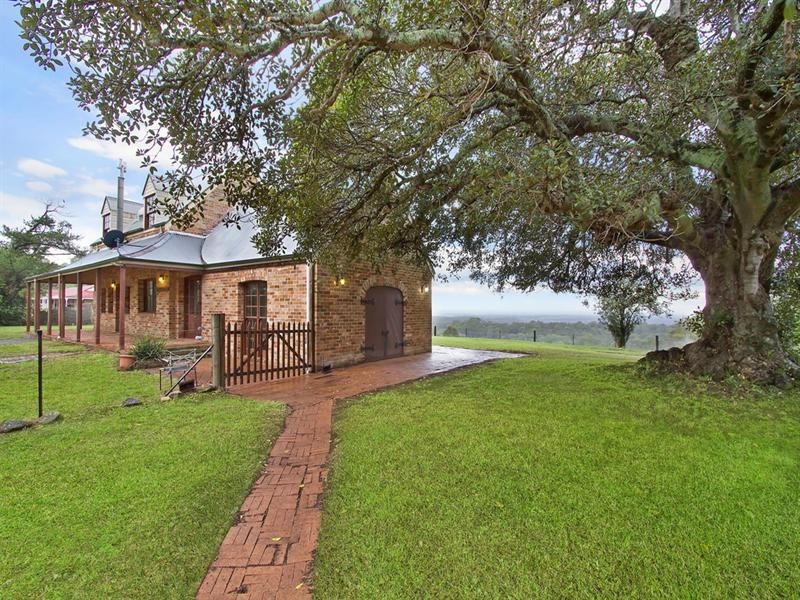 42 Cabbage Tree Road, Grose Vale NSW 2753