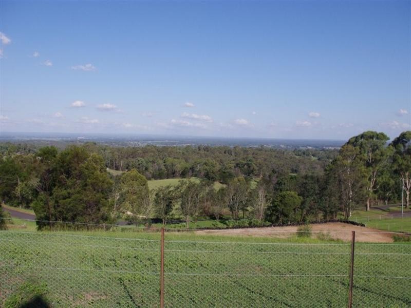 42 Cabbage Tree Road, Grose Vale NSW 2753