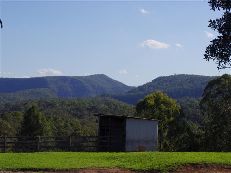 42 Cabbage Tree Road, Grose Vale NSW 2753