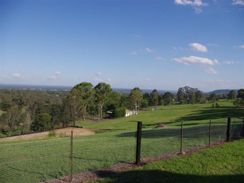 42 Cabbage Tree Road, Grose Vale NSW 2753