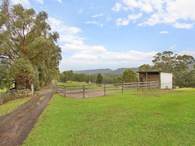 42 Cabbage Tree Road, Grose Vale NSW 2753