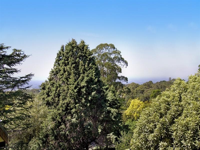 4 Pecks Road, Kurrajong Heights NSW 2758