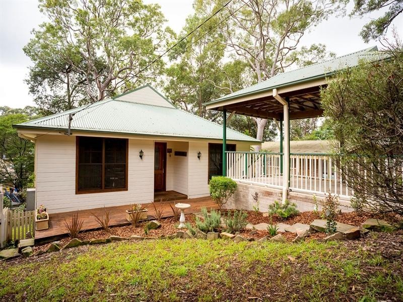 11 Waratah Street, Bowen Mountain NSW 2753
